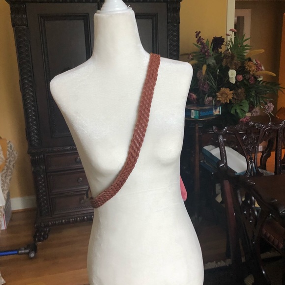 Vintage one shouldered tribal bag - Picture 2 of 4